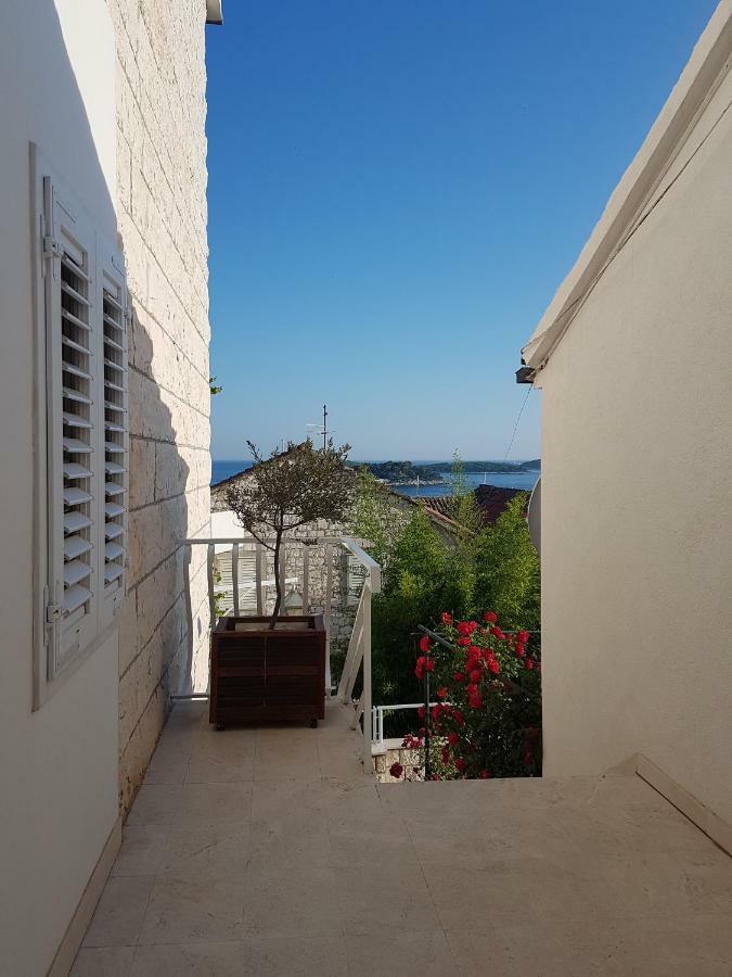 Apartment Danica Hvar Town Exterior photo